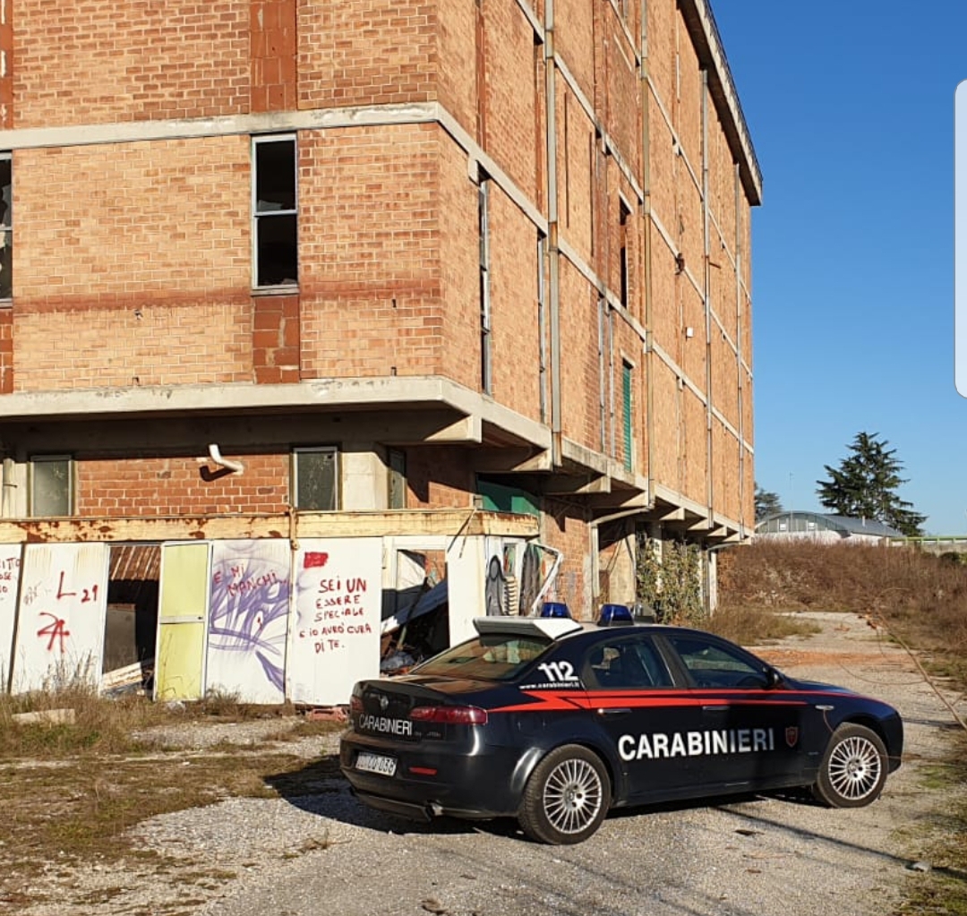 Pasian di Prato, due giovani si appartano e vengono aggrediti e rapinati