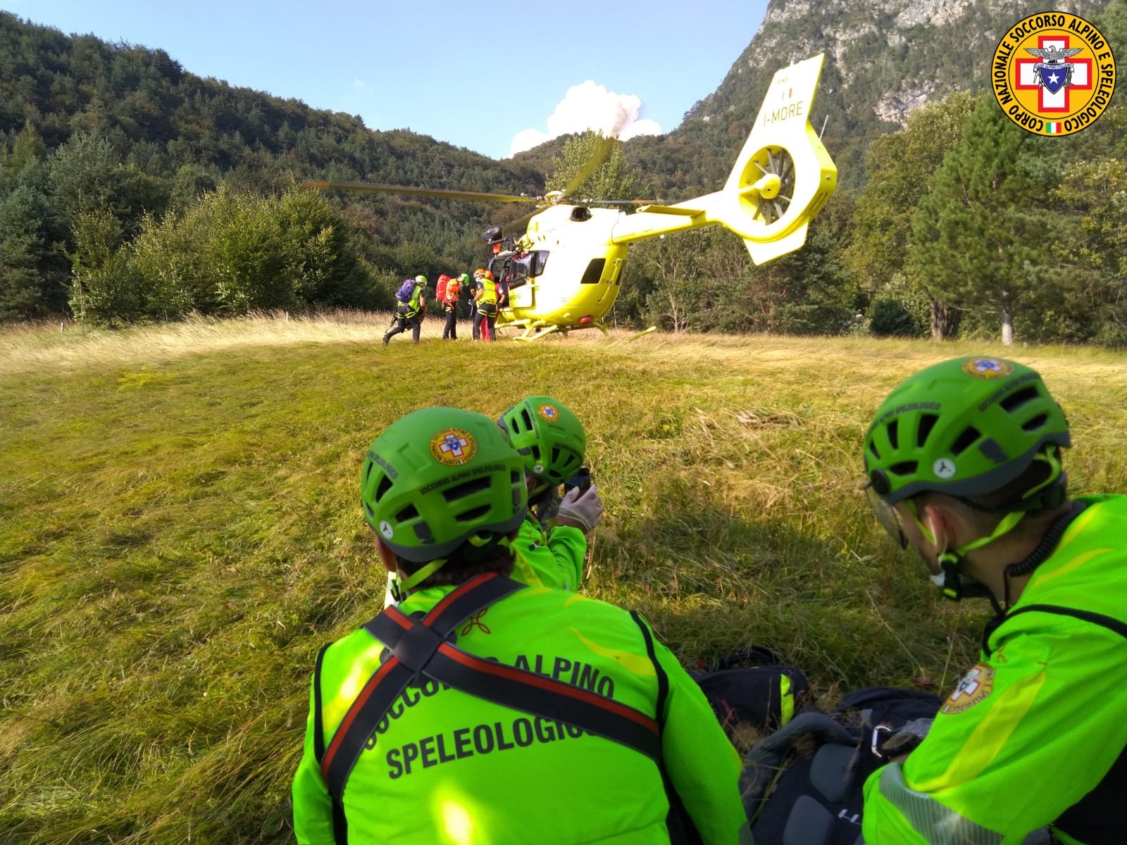 Monte Sernio, precipita davanti agli occhi dell'amico e muore