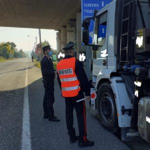 Controlli sul trasporto dei rifiuti nel Goriziano, due sanzioni ai camionisti