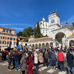 Adunata "per la legalità costituzionale", venerdì un raduno in piazza a Udine