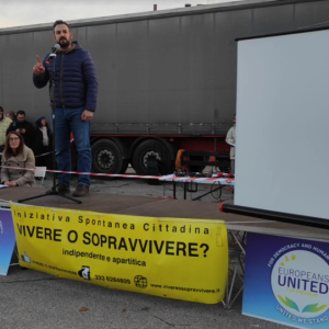 Per il raduno internazionale dei No Vax circa 400 in piazza a Gorizia