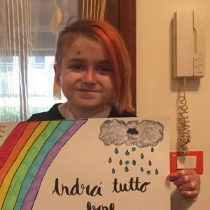 Sara muore a 13 anni, il Friuli commosso per la "bimba farfalla"