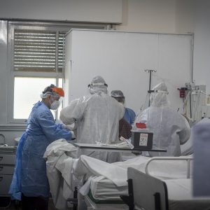 In Fvg quasi 1.200 nuovi casi di coronavirus e 4 decessi: il bollettino