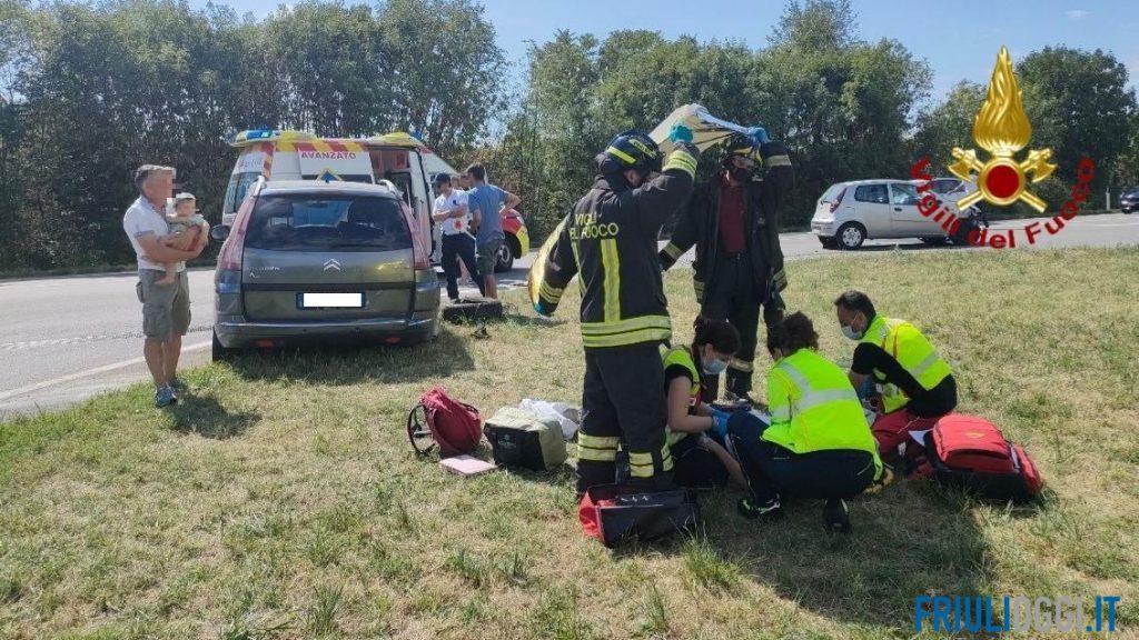 Incidente tra due auto a MonterealeValcellina, 5 persone coinvolte