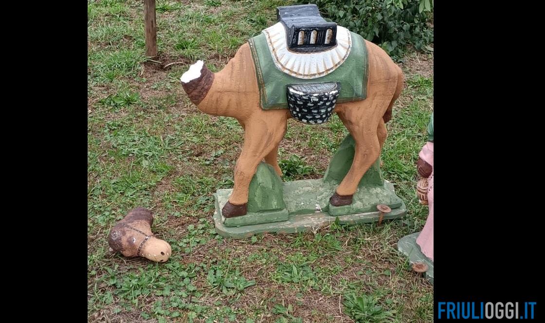 Hanno rubato pure le statue del presepe dell’ospedale - Gazzetta di Modena Hanno rubato pure le statue del presepe dell’ospedale - Gazzetta di Modena