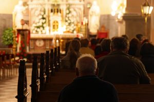 chiesa interno messa