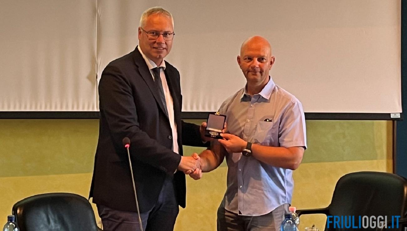 Dopo il volo spaziale un premio speciale per il friulano Nicola Pecile
