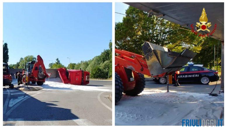 camion ribaltato sale rimozione