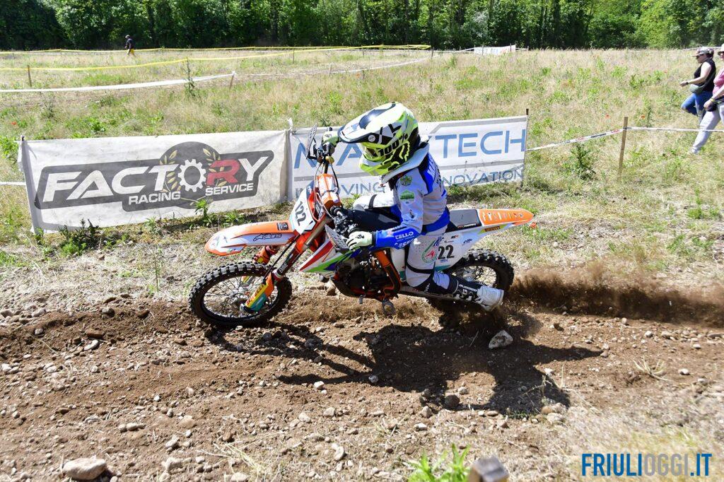 Minienduro e Epoca Fvg: spettacolo e oltre cento  piloti ad Aviano