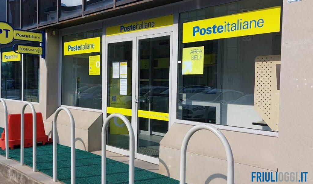 Troppo lavoro, postino sanzionato perché non riesce a finire le consegne: il caso a Tolmezzo