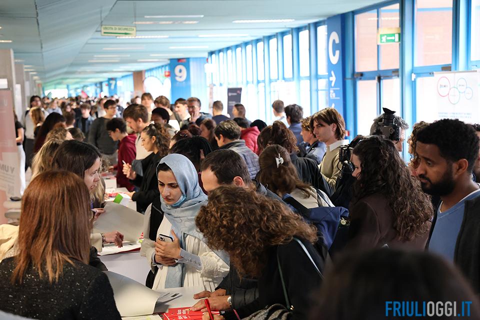 Il lavoro servito a colazione: oltre 1400 colloqui al Job Breakfast di Udine