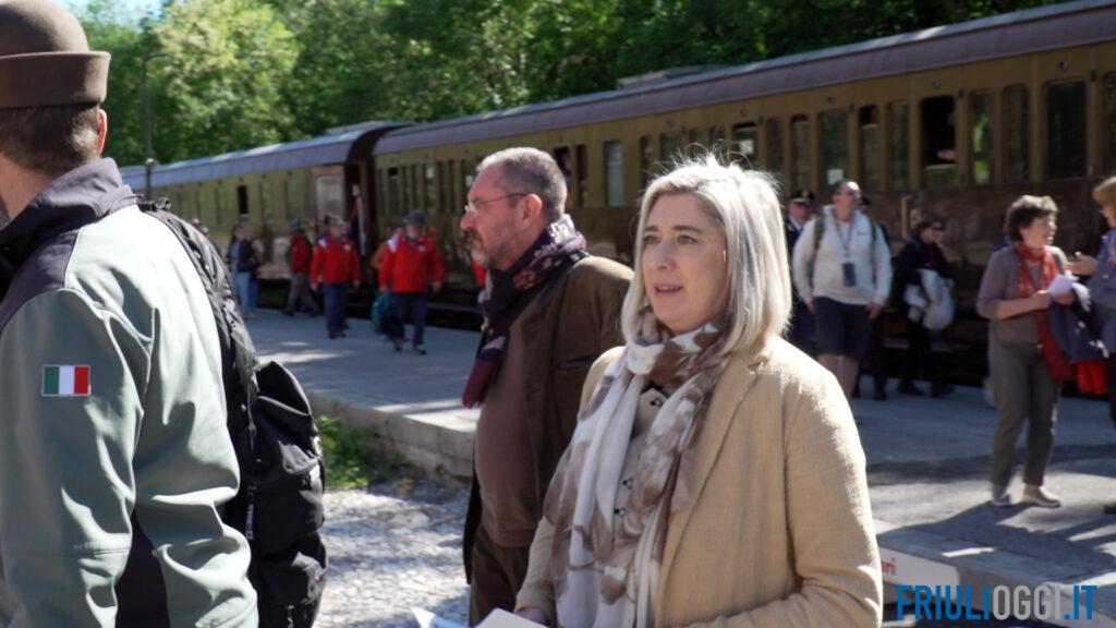 Il treno degli Alpini della ricostruzione arriva a Pinzano al Tagliamento