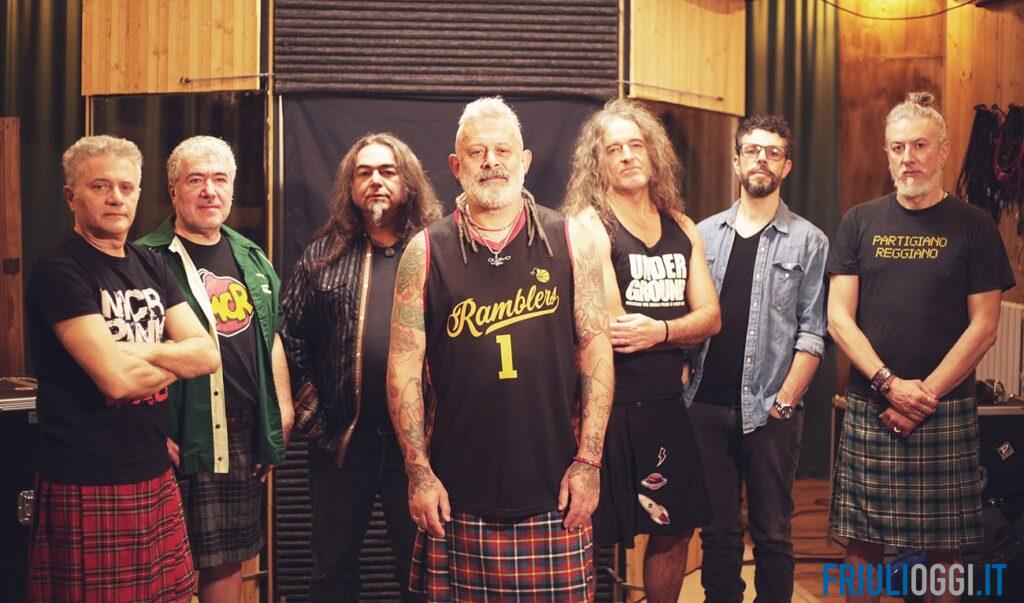 I Modena City Ramblers in concerto al festival di Paluzza