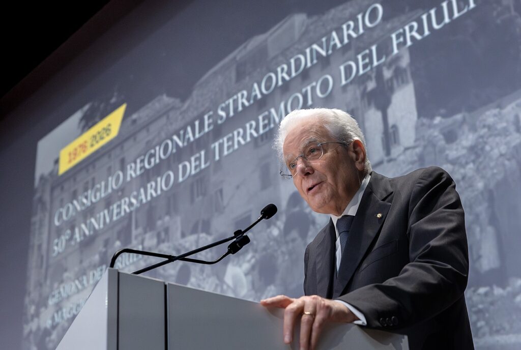 Il Presidente Sergio Mattarella a Gemona: “La resilienza ha radici in Friuli”