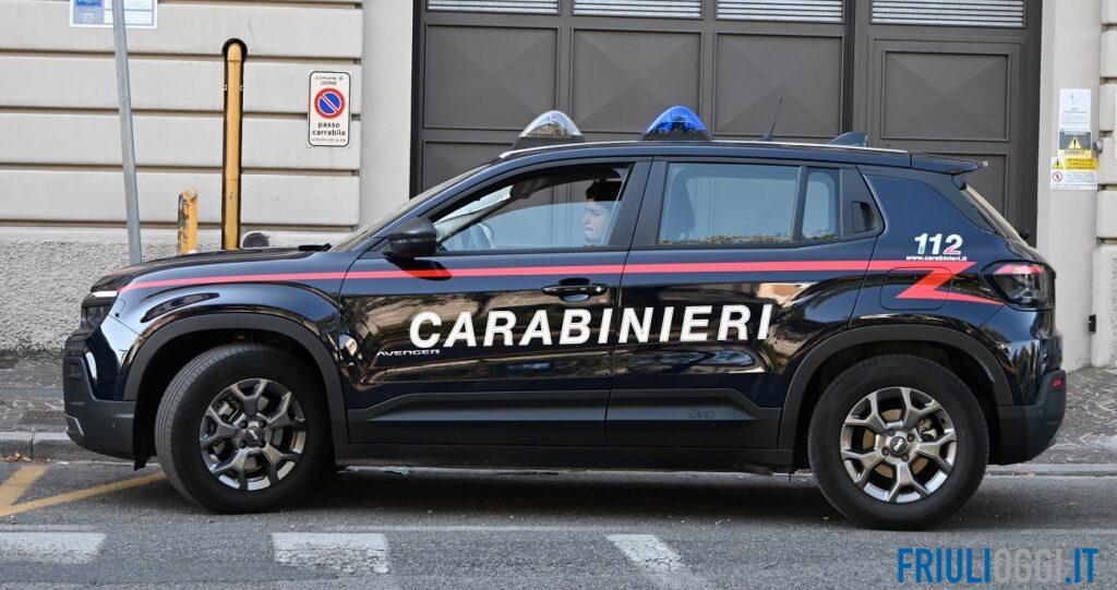 Entrano in uno stabile per passare la notte, ma è una struttura dei Carabinieri: denunciati due giovani a Udine