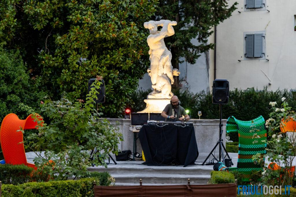 Gorizia torna negli anni Settanta: visita guidata e Dj set a Palazzo Attems