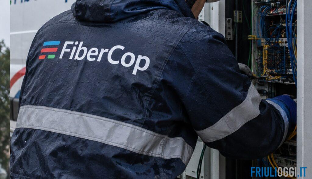 Maltempo, disservizi alla rete in Friuli e Veneto: tecnici FiberCop al lavoro