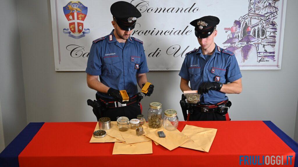 Fermato in scooter, gli trovano 210 grammi di droga: arrestato