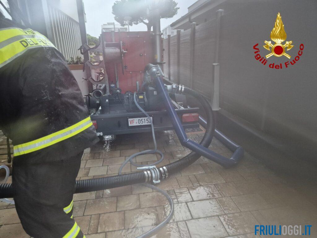 Maltempo in Friuli, oltre 350 interventi dei Vigili del fuoco in 24 ore