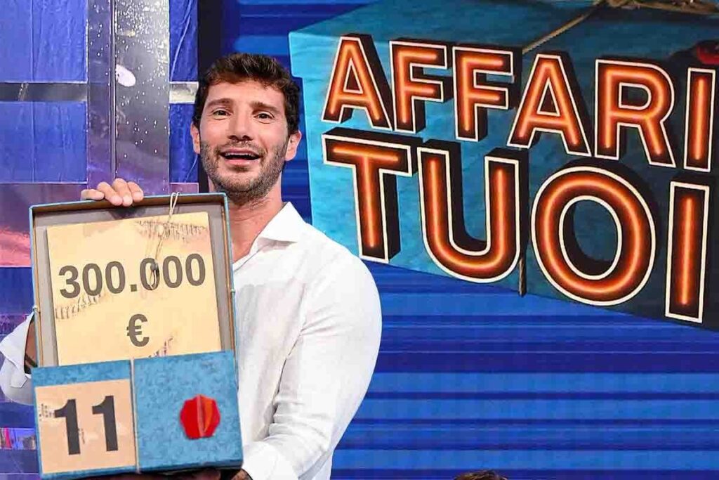 Affari Tuoi sbarca a Lignano: quasi 200 aspiranti concorrenti ai casting per il Friuli Venezia Giulia