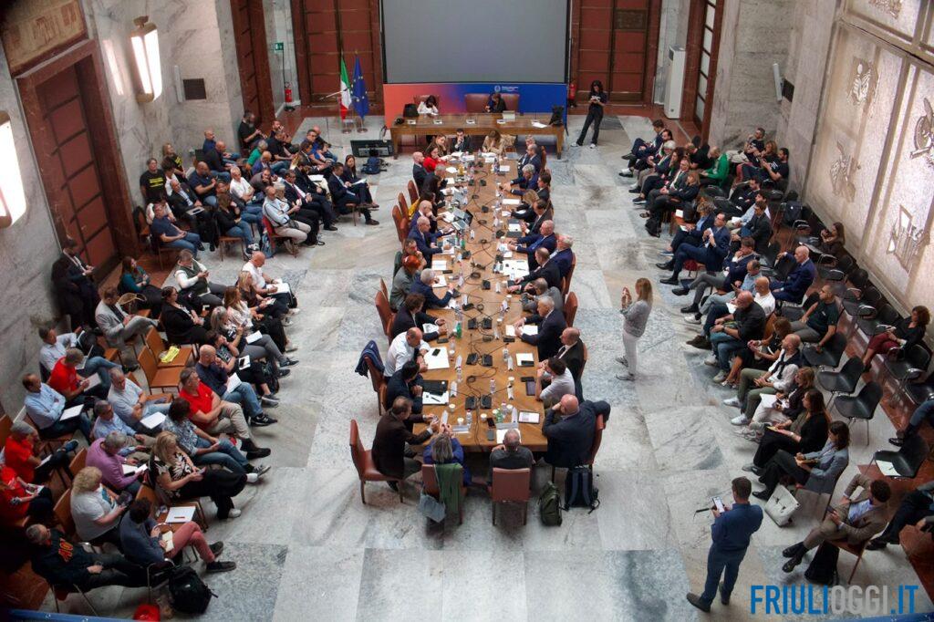 Electrolux ritira i licenziamenti: 1.250 uscite volontarie in tre anni